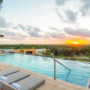 Aloft Tulum Pueblo